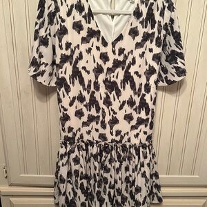 She + Sky Cream and Black Patterned Dress